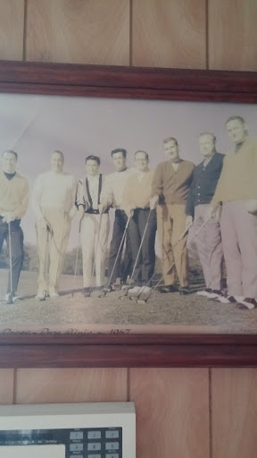 Golf Course «English Hills Golf Course», reviews and photos, 1200 4 Mile Rd NW, Walker, MI 49544, USA