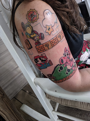 Tattoo Shop «Bulls Body Shop Tattoos», reviews and photos, 1912 Liberty Rd # 1, Sykesville, MD 21784, USA