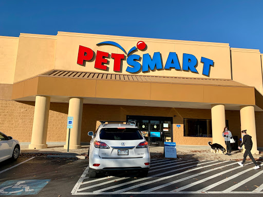 Pet Supply Store «PetSmart», reviews and photos, 11400 Financial Centre Pkwy, Little Rock, AR 72211, USA