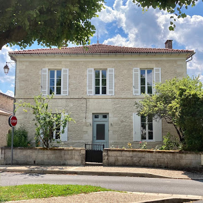 No. 1 Rue Carnot à Villefranche-de-Lonchat