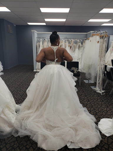 Bridal Shop «Diamond Bride & Tux», reviews and photos, 10760 Hwy 55, Plymouth, MN 55441, USA
