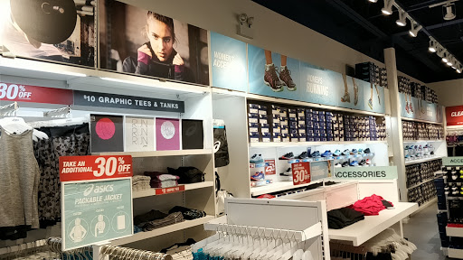 Sporting Goods Store «ASICS Outlet», reviews and photos, 3905 Eagan Outlets Pkwy Suite 725, Eagan, MN 55122, USA