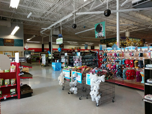 Pet Supply Store «Petco Animal Supplies», reviews and photos, 5260 W Baseline Rd, Laveen Village, AZ 85339, USA
