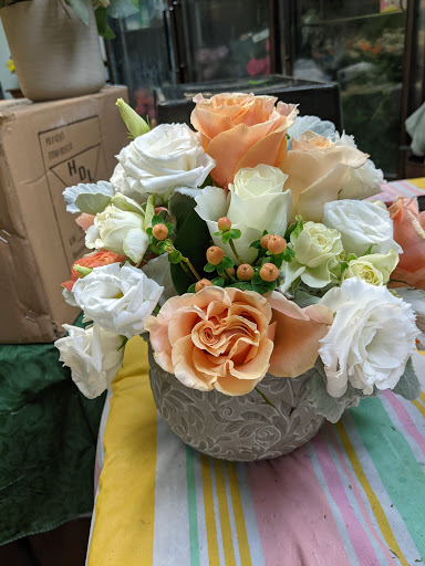 Florist «Given-Erwin Florist», reviews and photos, 328 Cambridge St, Burlington, MA 01803, USA