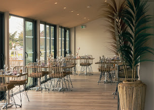 Photo n°8 de Restaurant Le Grand Large - Rivedoux Plage - Terrasse face mer à Rivedoux-Plage ()
