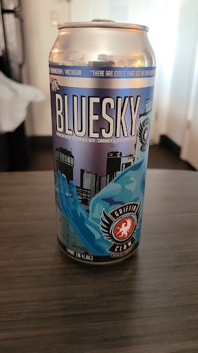 Wine Store «Red Wagon Wine Shoppe», reviews and photos, 1613 Livernois Rd, Troy, MI 48083, USA