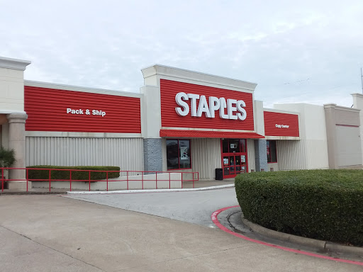 Office Supply Store «Staples», reviews and photos, 1306 E Belt Line Rd, Richardson, TX 75081, USA