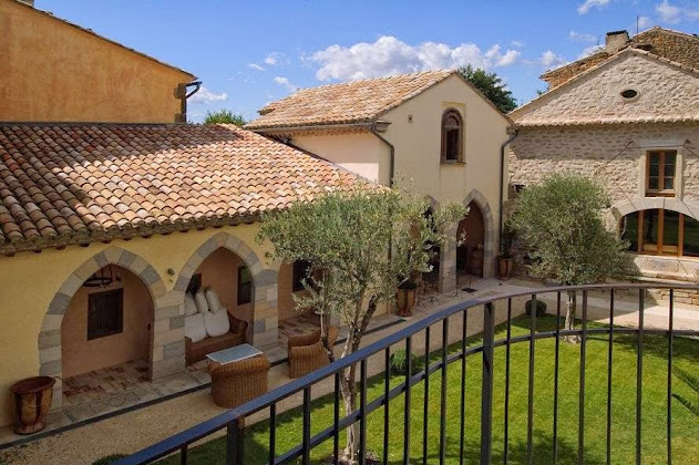 Photo Gîte Logis du Bourg 84600 Grillon