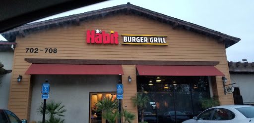 Shopping Mall «Fig Garden Village Shopping Center», reviews and photos, 790 W Shaw Ave, Fresno, CA 93704, USA