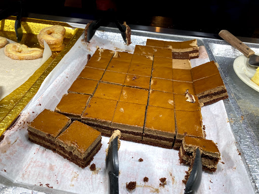 Shopping Mall «Prospect Plaza Shopping Center», reviews and photos, 18-54 Kane St, West Hartford, CT 06101, USA