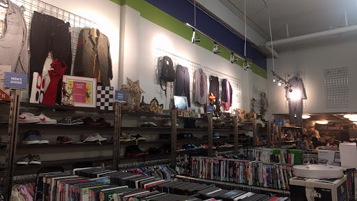 Thrift Store «Goodwill U-District», reviews and photos