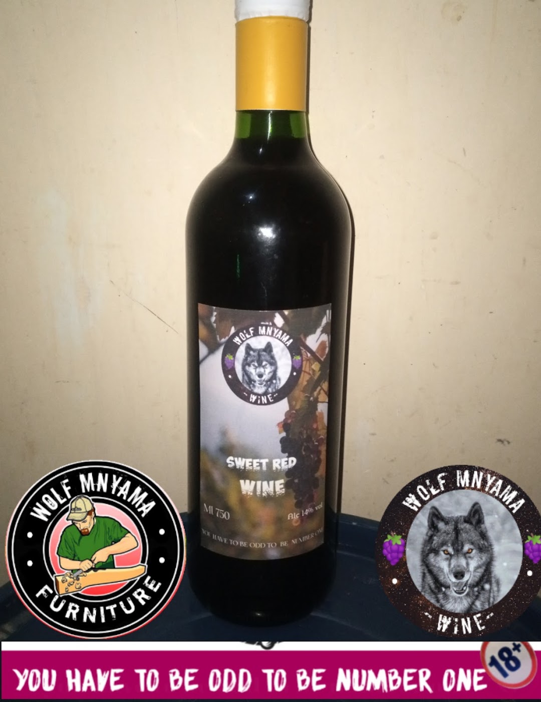 Wolf mnyama wine store