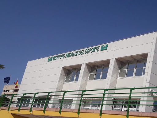 Centros deportivos municipales en Málaga