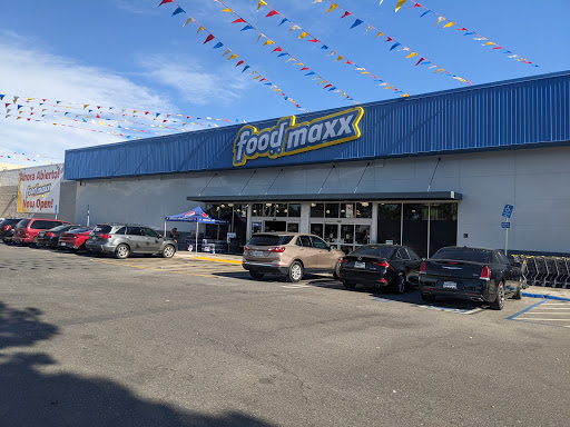 Shopping Mall «The Vineyard Shopping Center», reviews and photos, 782 W Kettleman Ln, Lodi, CA 95240, USA