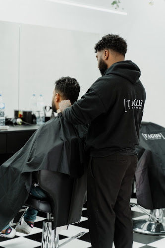 Tagus Barber Shop Camarate Horário de abertura