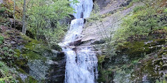 Tom's Creek Falls