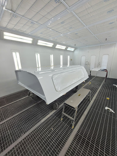 Auto Body Shop «A & M Auto Body», reviews and photos, 8700 Cortez Rd W, Bradenton, FL 34210, USA