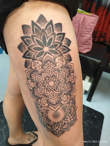 Explore cool sleeve tattoo ideas for guys, creative tattoo ideas in Colonial Heights, available at Connellys Tattooing