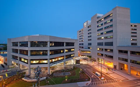 Hampton Inn Louisville Downtown image