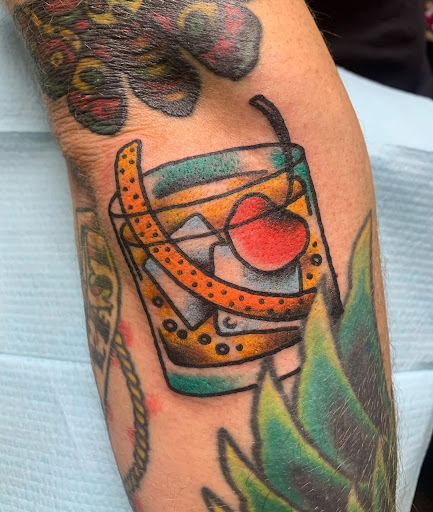 Find tattoo ideas for tummy tuck scars for your next unique tattoo in Gloucester City at 12 oz. Studios Tattoos and Piercing Brooklawn