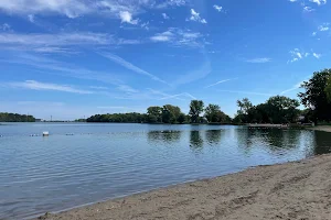 Plage du Parc Régional des Iles Saint-Timothée image