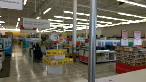 Office Supply Store «OfficeMax», reviews and photos, 5801 Mercury Dr, Dearborn, MI 48126, USA