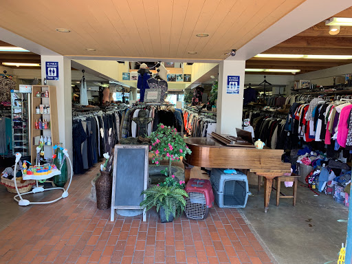 Thrift Store «La Tienda Thrift Store», reviews and photos, 510 N El Camino Real, San Clemente, CA 92672, USA