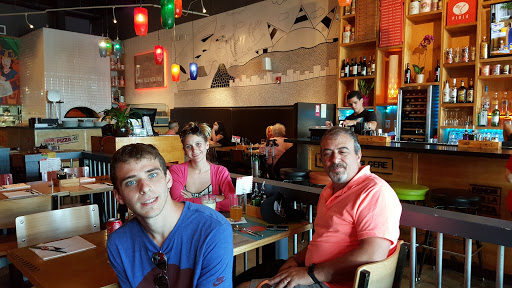 Shopping Mall «Diplomat Mall Shopping Center», reviews and photos, 1725 E Hallandale Beach Blvd, Hallandale Beach, FL 33009, USA