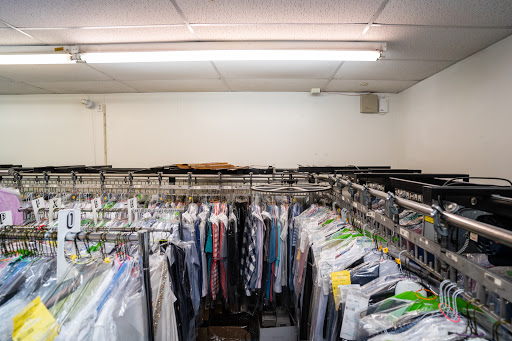 Dry Cleaner «US Cleaners», reviews and photos, 3762 Richmond Ave, Houston, TX 77046, USA