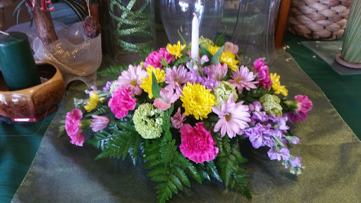 Florist «Accents of Eden Florist», reviews and photos, 2225 E Highland Rd, Highland Charter Twp, MI 48356, USA