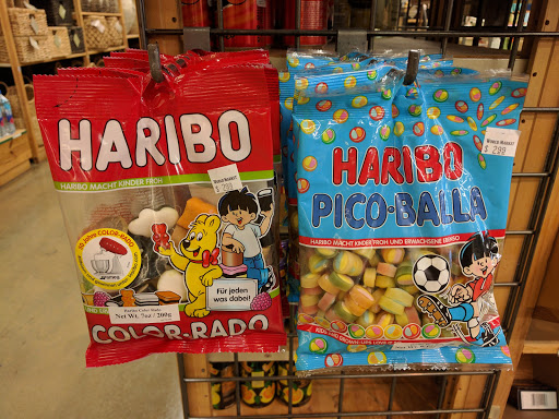 Furniture Store «Cost Plus World Market», reviews and photos, 2530 Naglee Rd, Tracy, CA 95304, USA