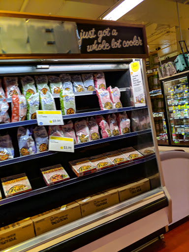 Grocery Store «Whole Foods Market», reviews and photos, 1640 Chicago Ave, Evanston, IL 60201, USA