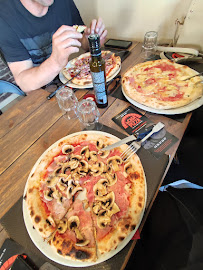 Plats et boissons du Restaurant Pizza Du Tilleul à Le Tilleul - n°16