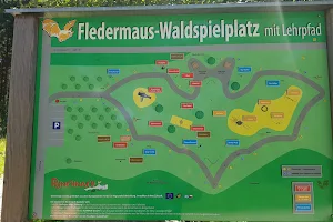 Fledermaus Spielplatz image