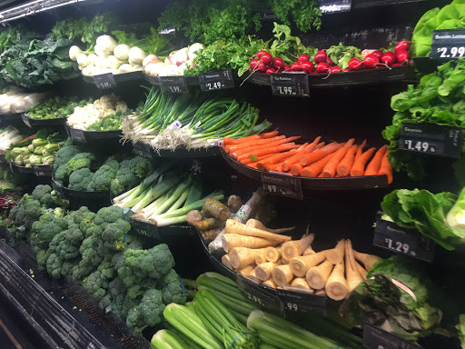 Supermarket «Giant Eagle Supermarket», reviews and photos, 5461 New Albany Rd W, New Albany, OH 43054, USA