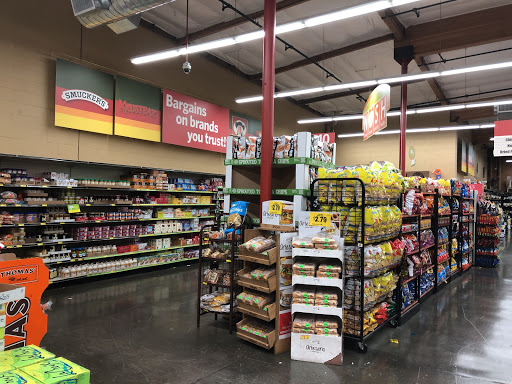 Grocery Store «Grocery Outlet Bargain Market», reviews and photos, 4949 Stevenson Blvd F, Fremont, CA 94538, USA