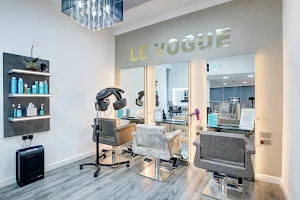 Le Vogue Salon image