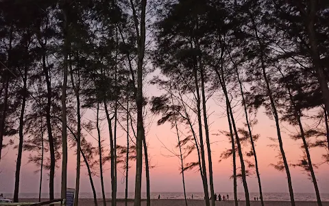 Padinjarekkara Azhimukham Beach image