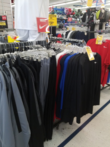 Sporting Goods Store «Big 5 Sporting Goods», reviews and photos, 242 Walnut St, Redwood City, CA 94064, USA