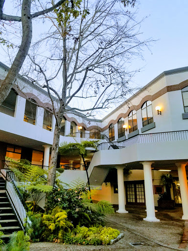 Shopping Mall «San Lorenzo Park Plaza Shopping Center», reviews and photos, 101-147 River St S, Santa Cruz, CA 95060, USA