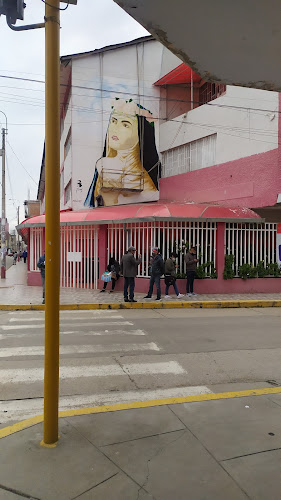 Opiniones de IE 30059 ROSA DE AMERICA en Huancayo - Escuela