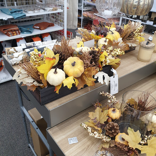 Craft Store «Hobby Lobby», reviews and photos, 1055 E Golf Rd, Schaumburg, IL 60173, USA