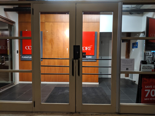 Furniture Rental Service «CORT Furniture Rental & Clearance Center», reviews and photos, 540 N Lake Shore Dr, Chicago, IL 60611, USA