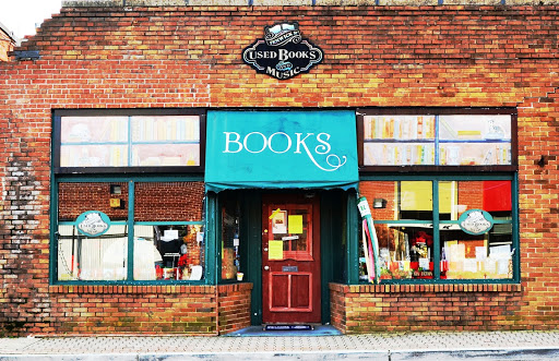 Used Book Store «Fenwick Street Used Books & Music», reviews and photos, 41655 Fenwick St, Leonardtown, MD 20650, USA