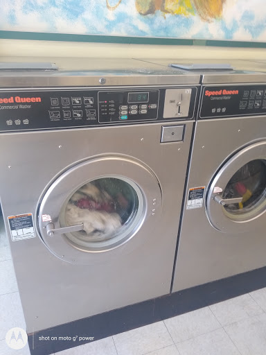 Laundromat «Launder Land», reviews and photos, 1603 F St, Sacramento, CA 95814, USA