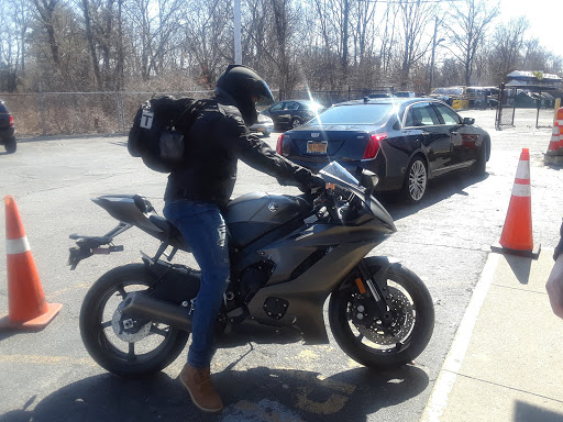 Motorcycle Dealer «Crossbay Motorsports of Bay Shore», reviews and photos, 1660 Sunrise Hwy, Bay Shore, NY 11706, USA