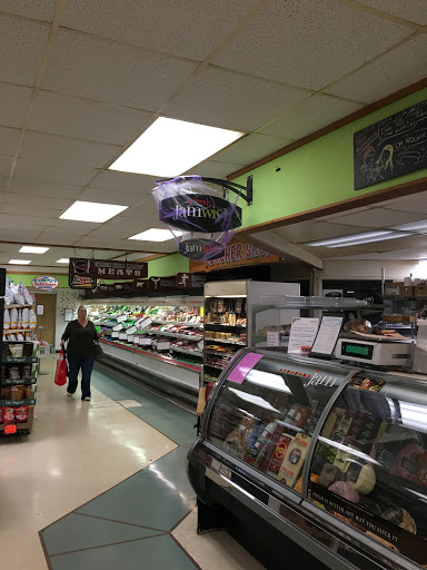 Supermarket «Sharon Farm Market», reviews and photos, 10 Gay St, Sharon, CT 06069, USA