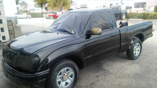 Auto Body Shop «Diamond Auto Painting & Collision», reviews and photos, 1360 Old Dixie Highway, West Palm Beach, FL 33403, USA