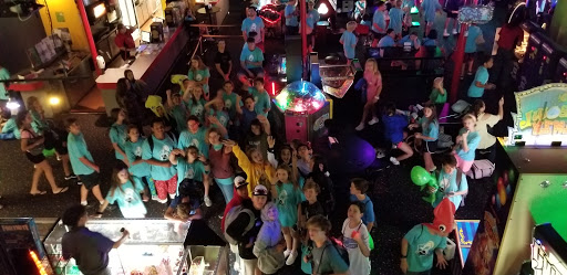 Shopping Mall «Southwood Shopping Center», reviews and photos, 1701 W Ben White Blvd, Austin, TX 78701, USA