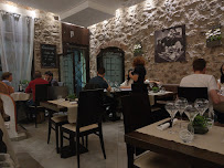 Atmosphère du Restaurant de cuisine fusion Restaurant La Cafetière Fêlée à Antibes - n°18